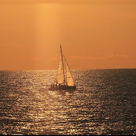شقة Salerno Mare E Luci المظهر الخارجي الصورة