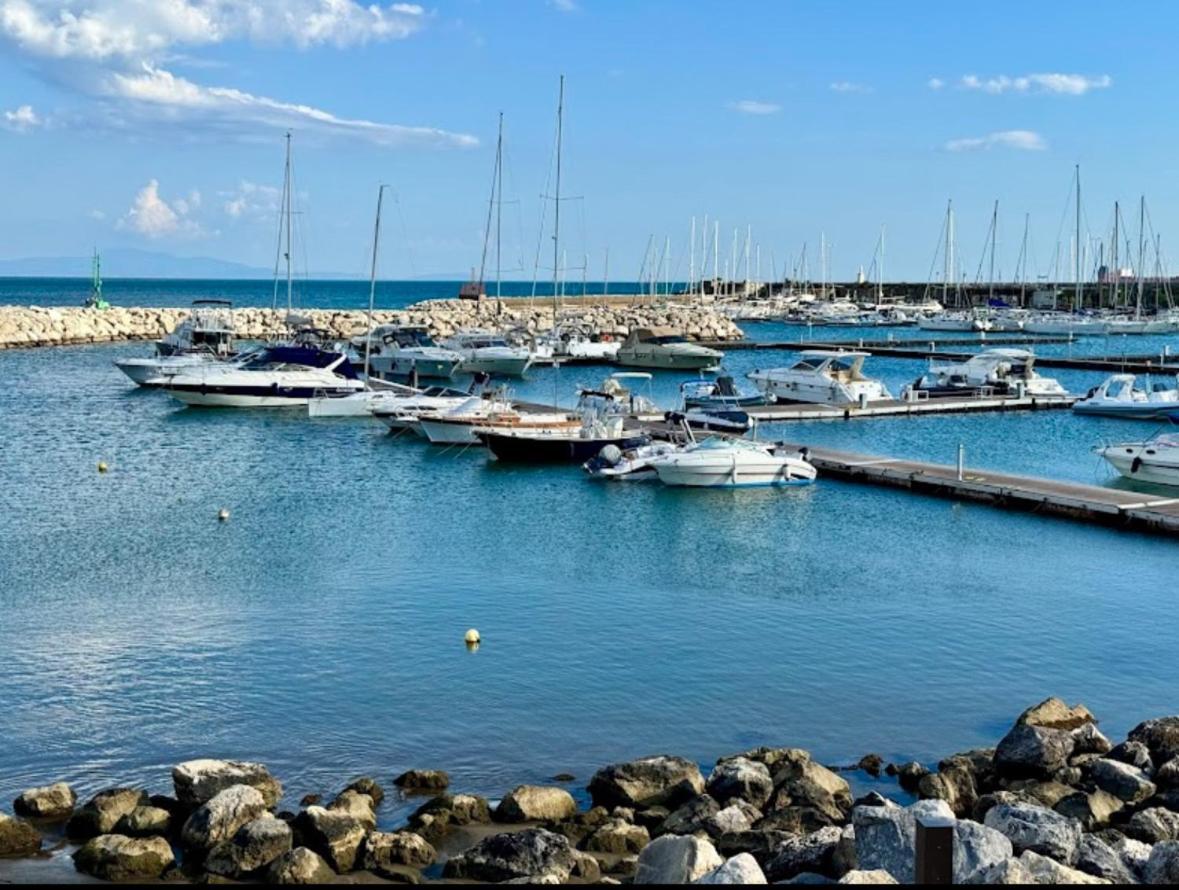 شقة Salerno Mare E Luci المظهر الخارجي الصورة