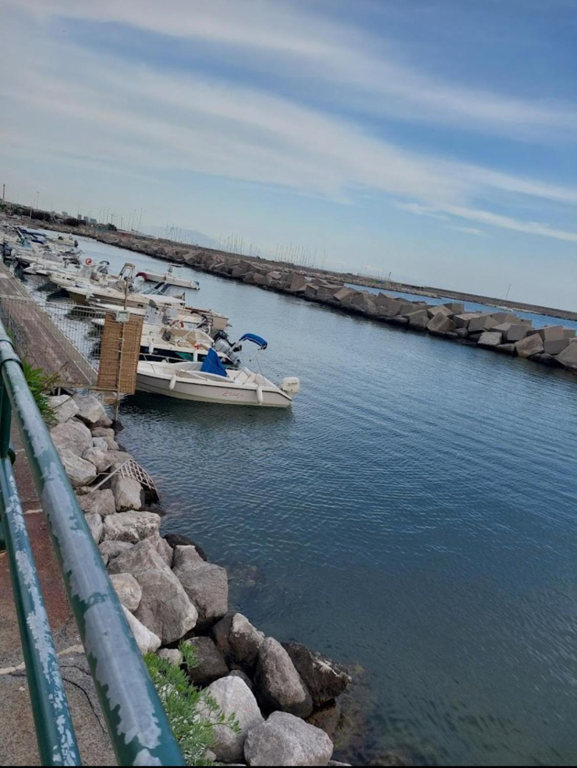 شقة Salerno Mare E Luci المظهر الخارجي الصورة